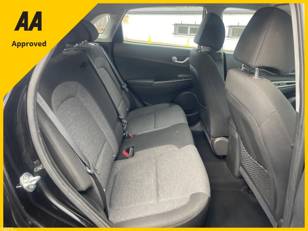 Hyundai KONA Hatchback, Electric, 2021, Black
