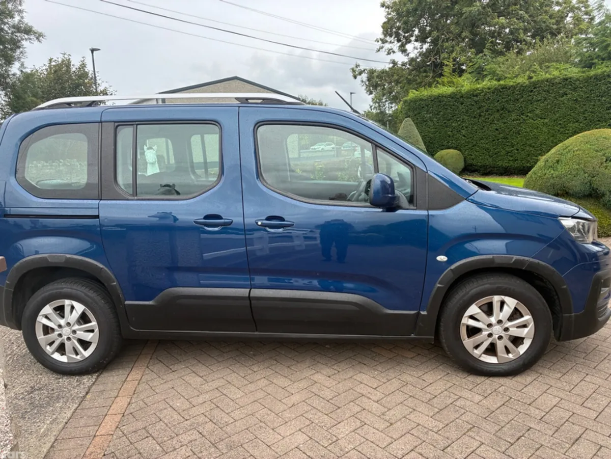 Peugeot Rifter MPV, Petrol, 2019, Blue