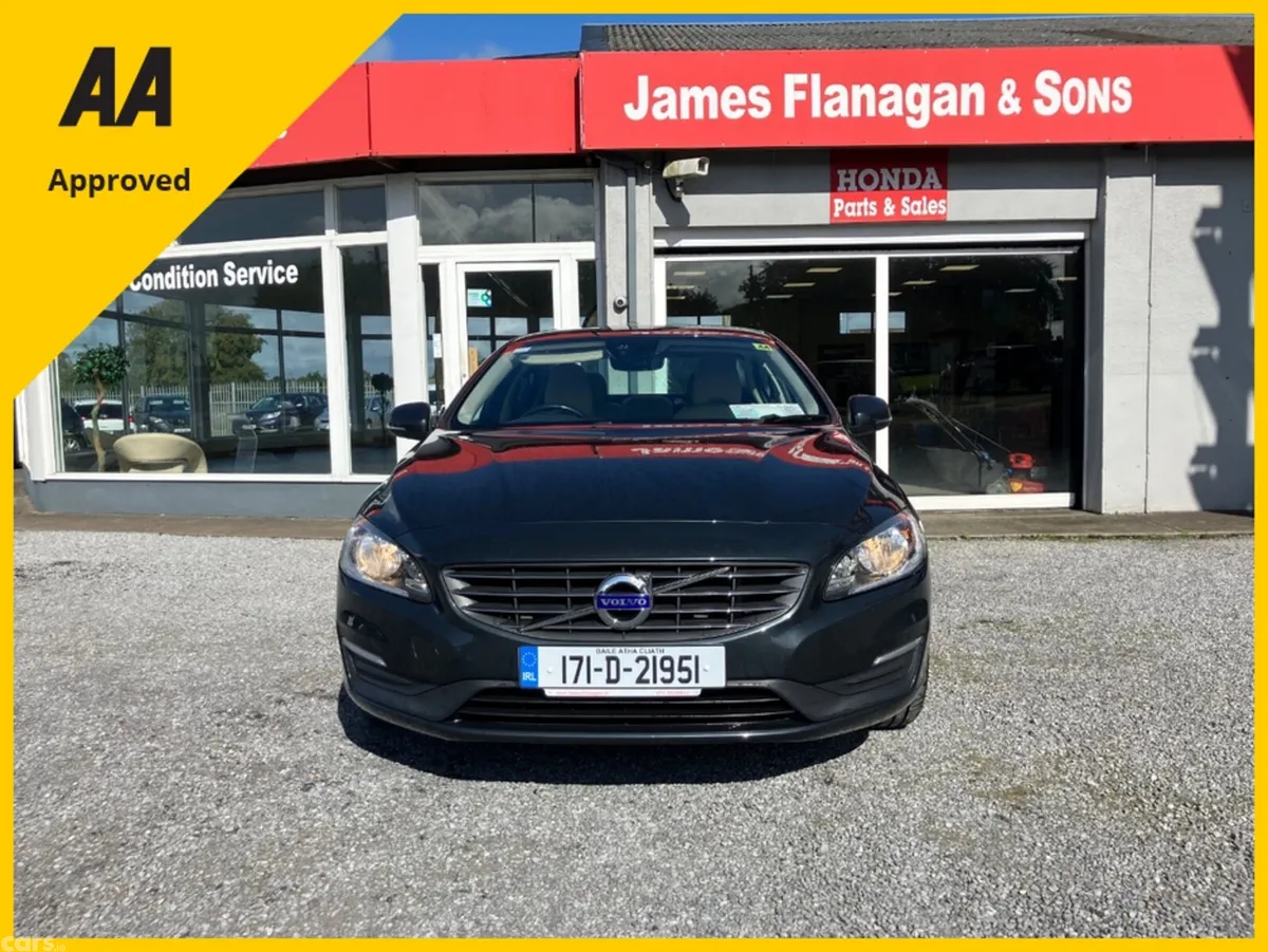 Volvo S60 Saloon, Diesel, 2017, Grey