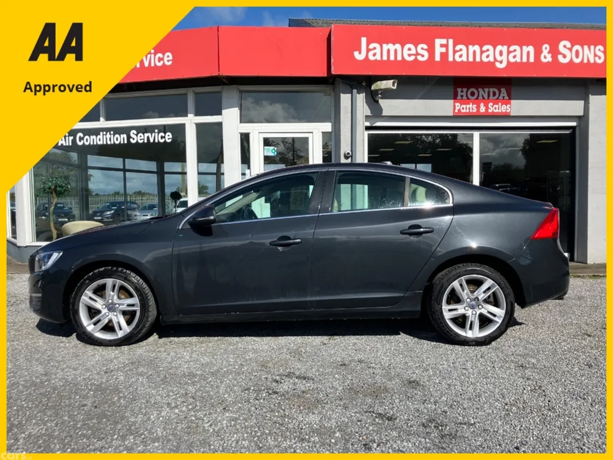 Volvo S60 Saloon, Diesel, 2017, Grey