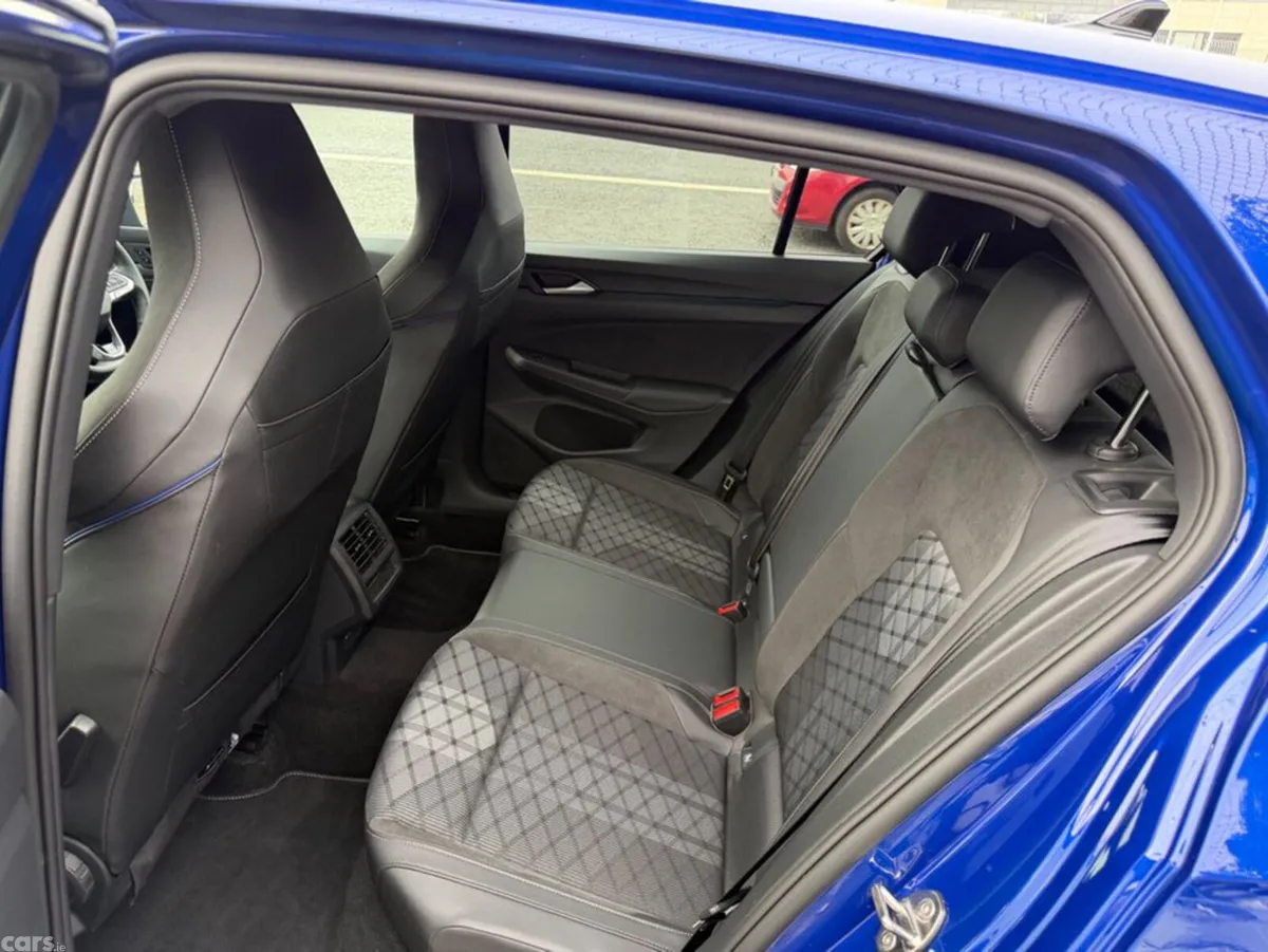 Volkswagen Golf Hatchback, Petrol, 2025, Blue
