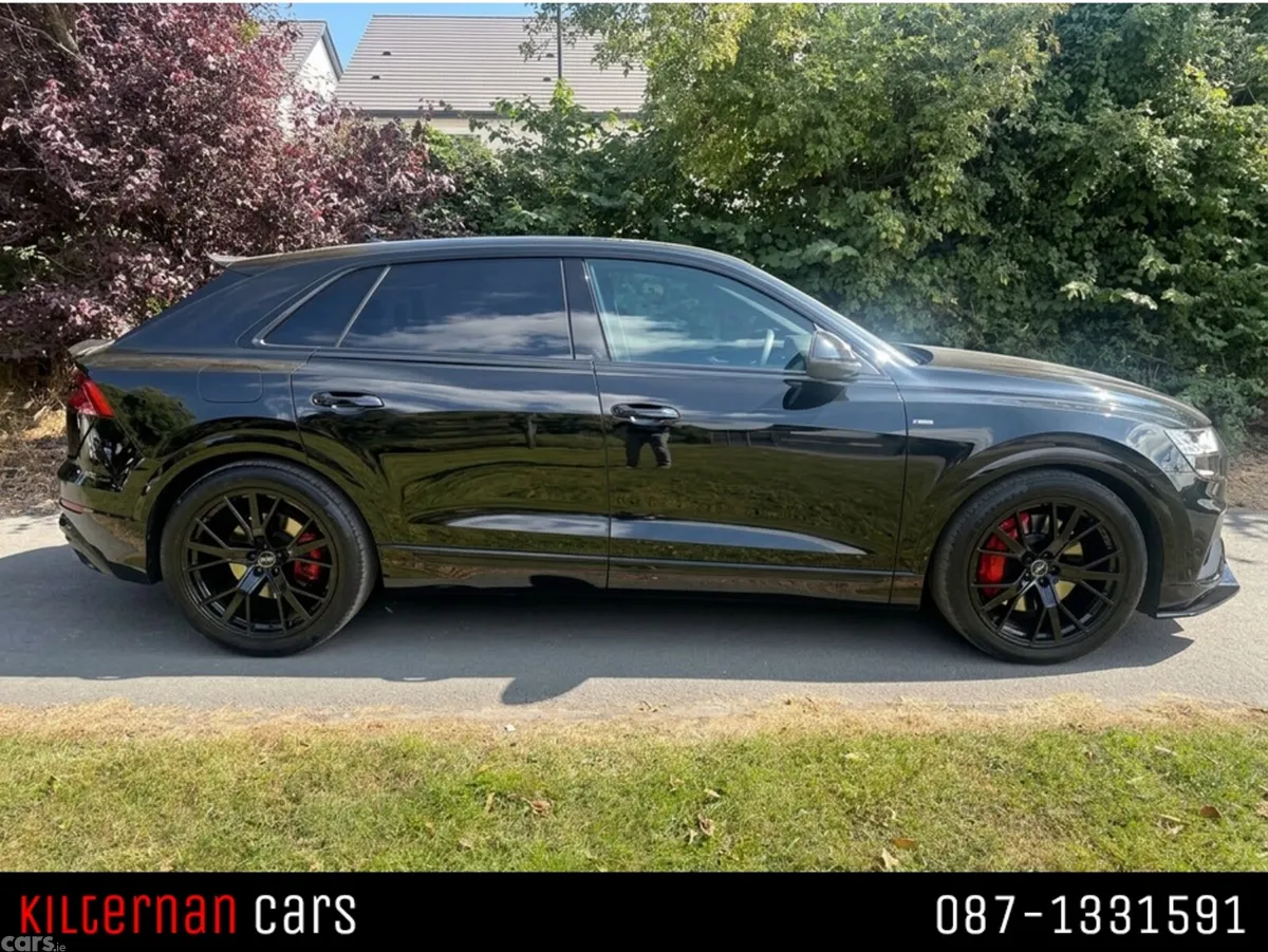 Audi Q8 SUV, Petrol Plug-in Hybrid, 2023, Black