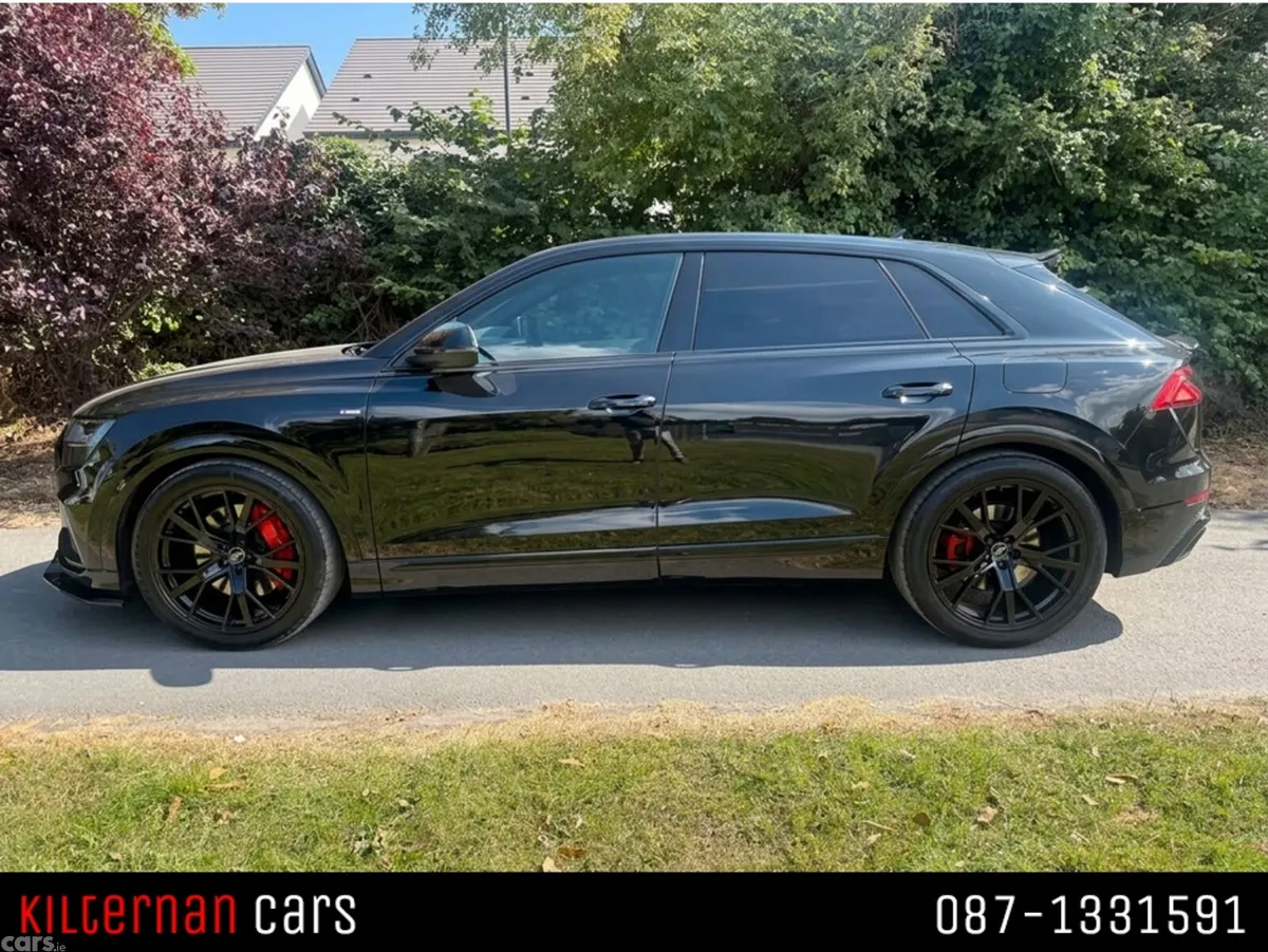 Audi Q8 SUV, Petrol Plug-in Hybrid, 2023, Black