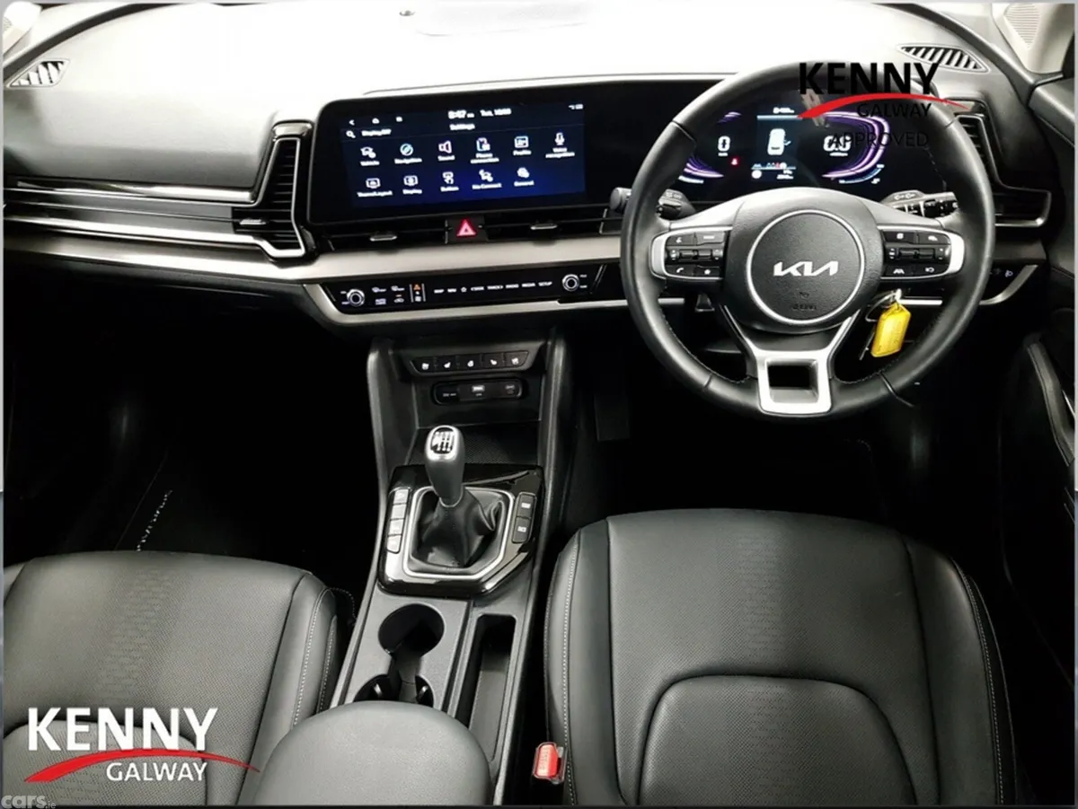 Kia Sportage MPV, Diesel, 2024, Grey