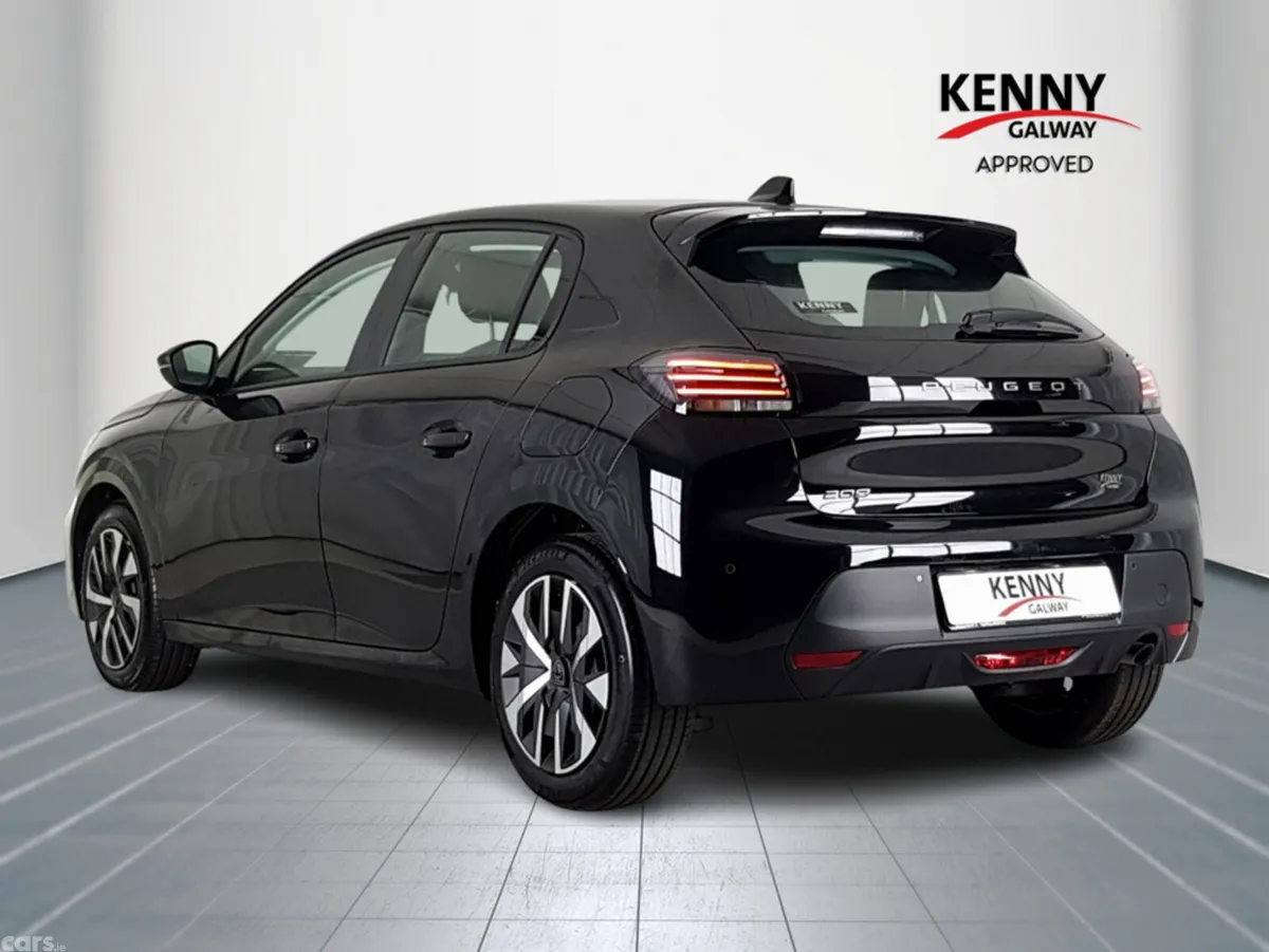 Peugeot 208 Hatchback, Petrol, 2026, Black
