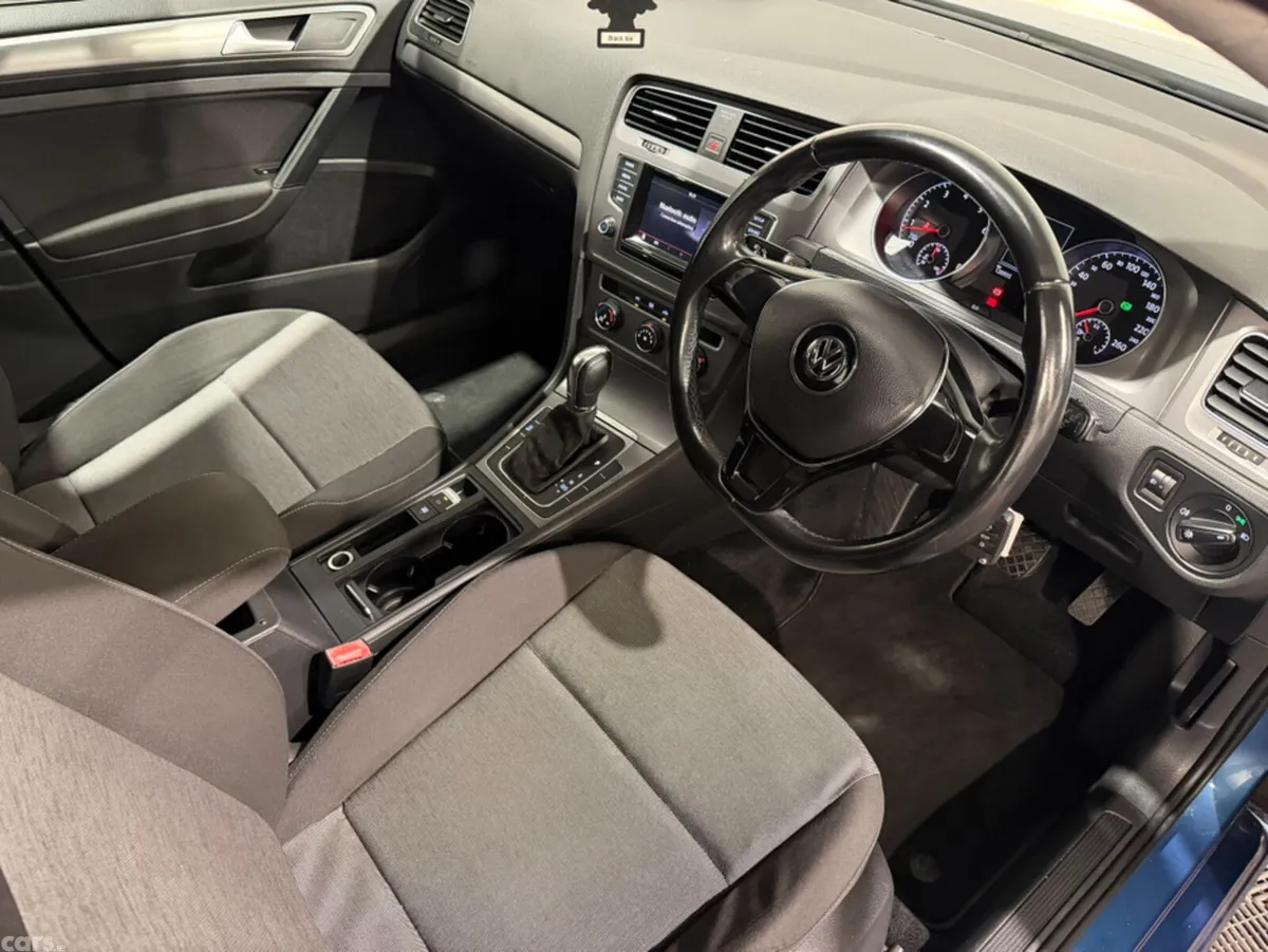 Volkswagen Golf Hatchback, Petrol, 2014, Blue