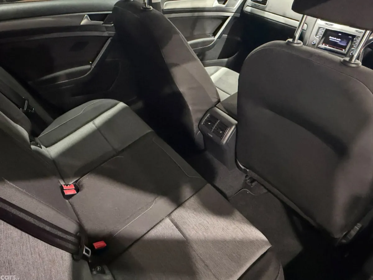Volkswagen Golf Hatchback, Petrol, 2014, Blue