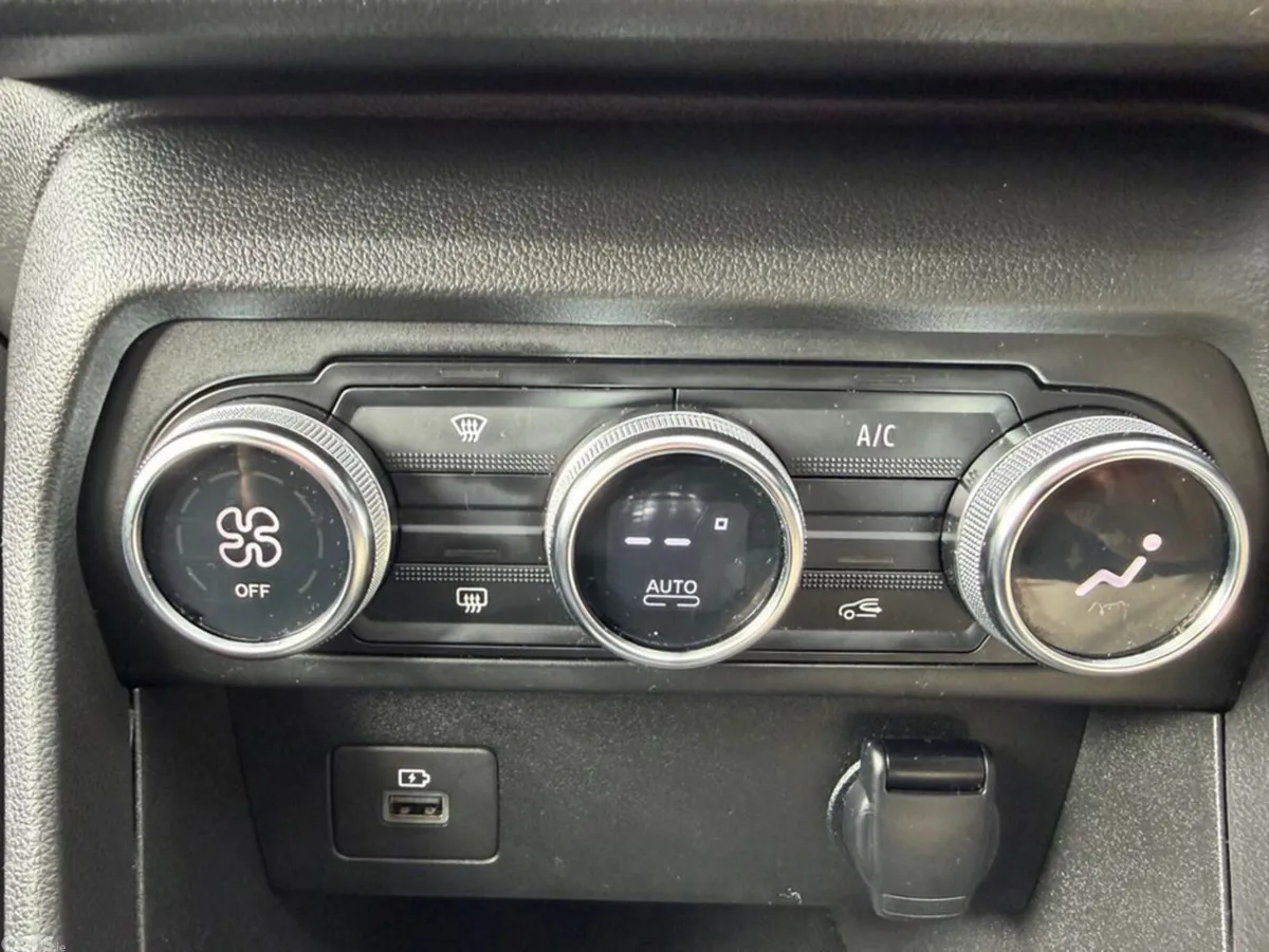 Dacia Jogger Estate, Petrol, 2023, Black
