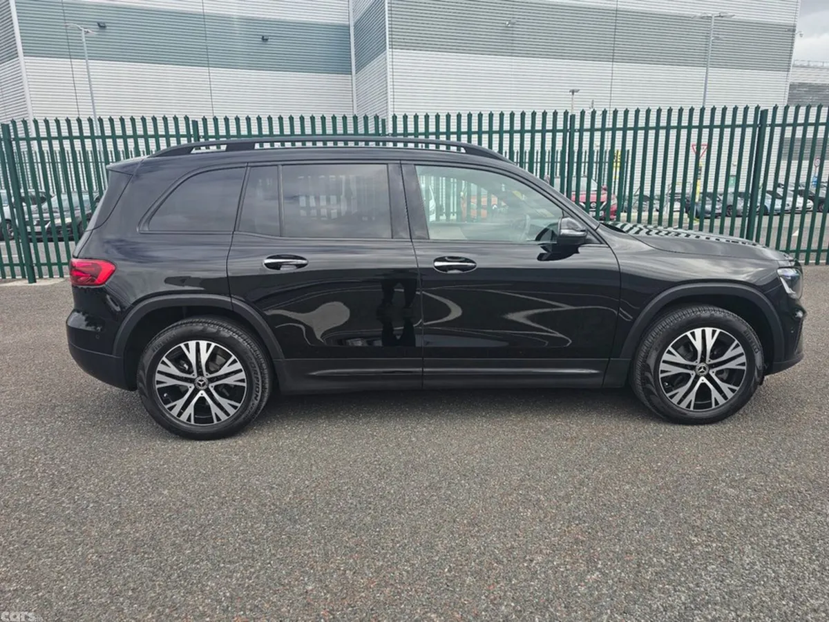 Mercedes-Benz GLB Estate, Diesel, 2025, Black