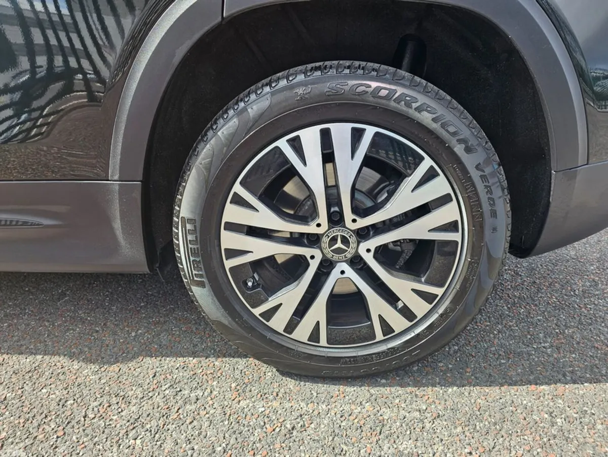 Mercedes-Benz GLB Estate, Diesel, 2025, Black