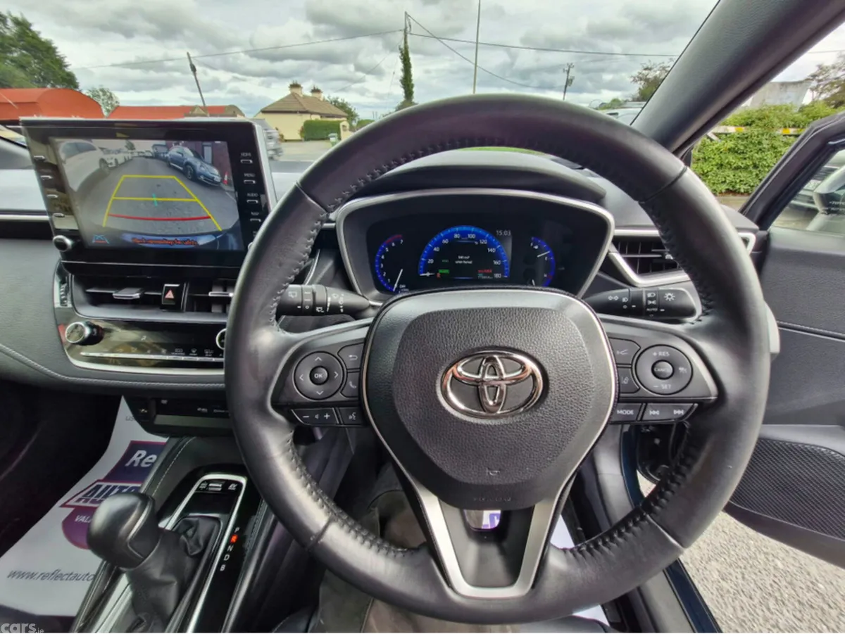 Toyota Corolla Hatchback, Petrol Hybrid, 2020, Blue