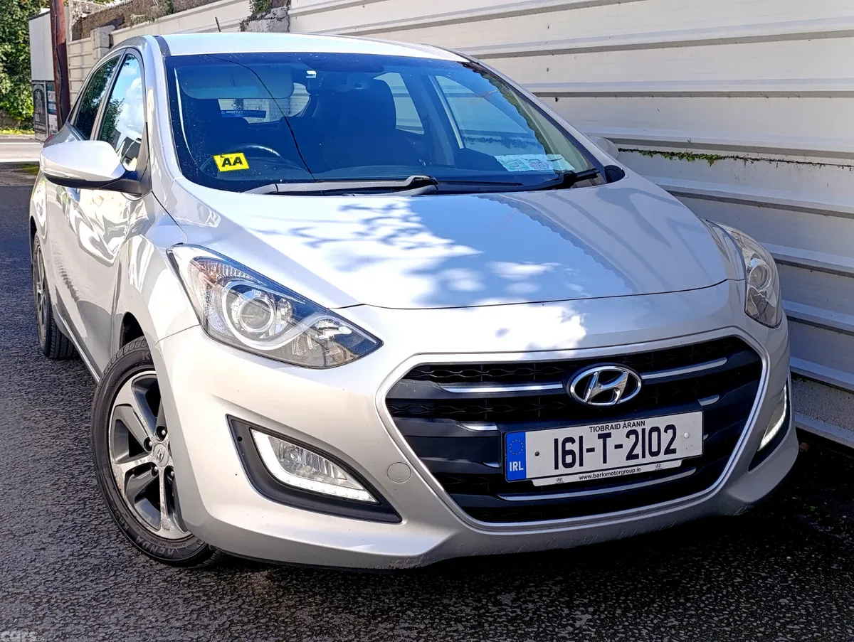 Hyundai i30 Hatchback, Diesel, 2016, Silver