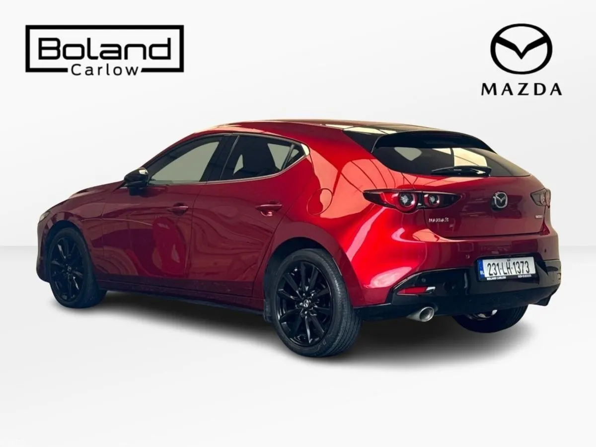 Mazda Mazda3 Hatchback, Petrol, 2023, Red