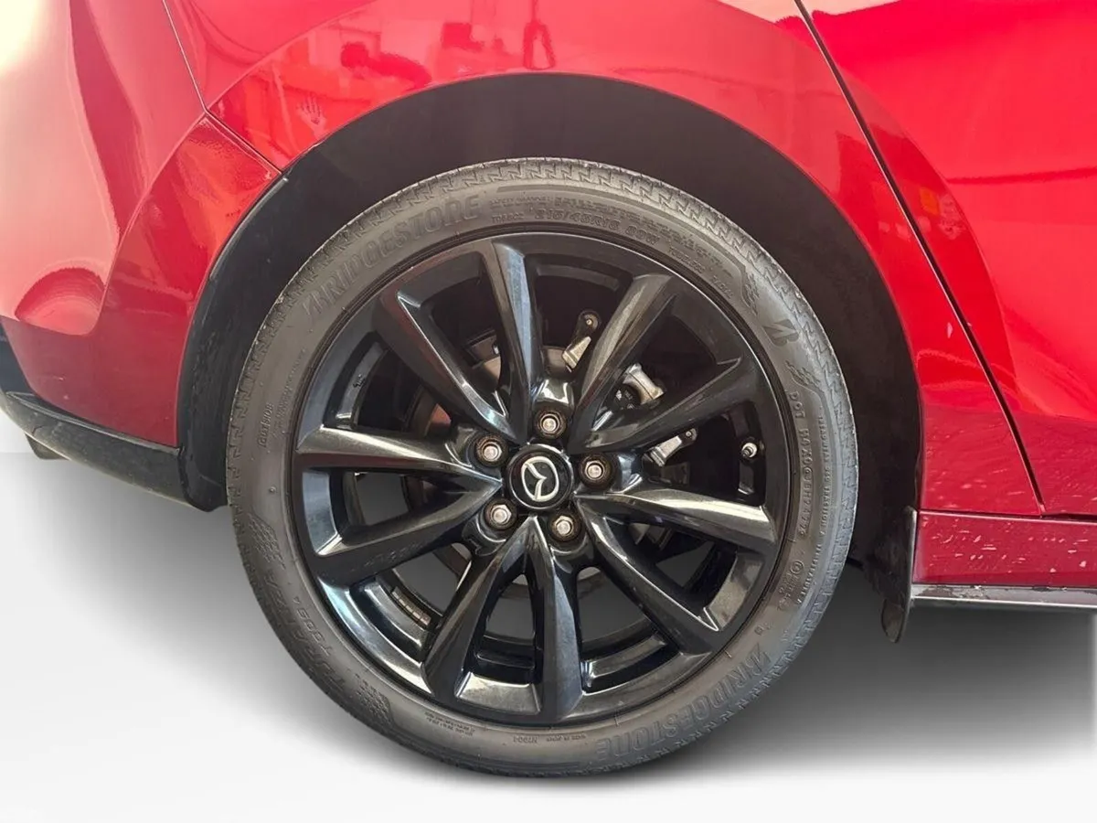 Mazda Mazda3 Hatchback, Petrol, 2023, Red