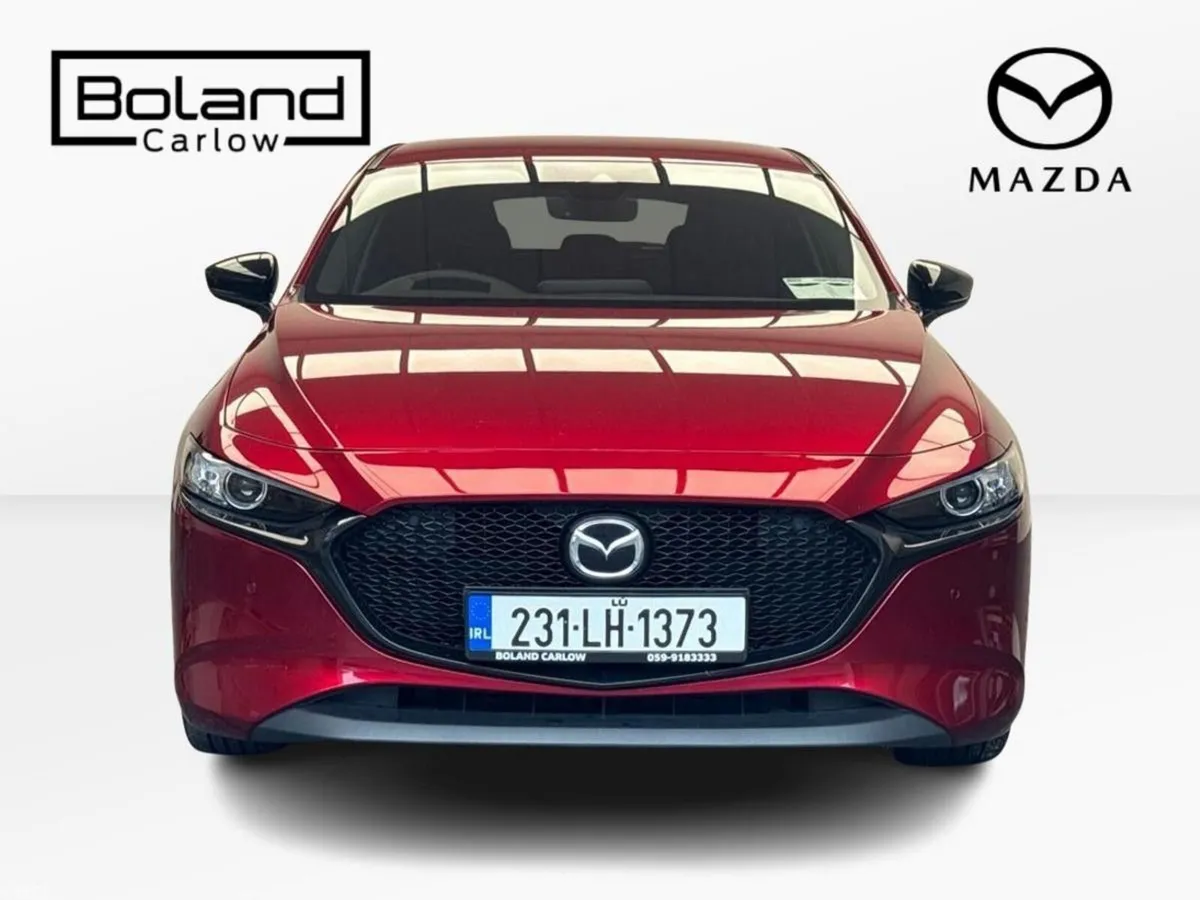 Mazda Mazda3 Hatchback, Petrol, 2023, Red
