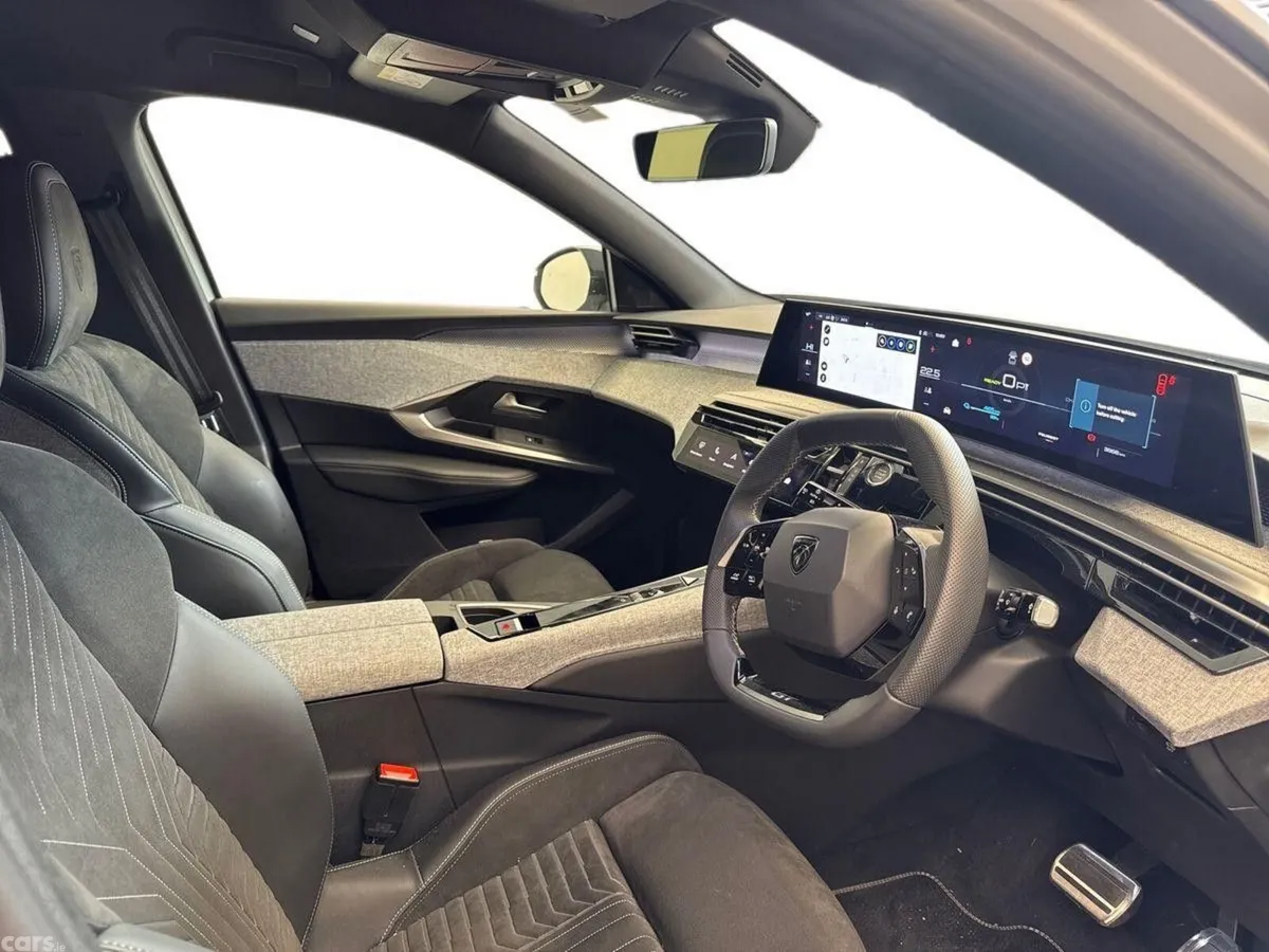 Peugeot 3008 MPV, Electric, 2026, White