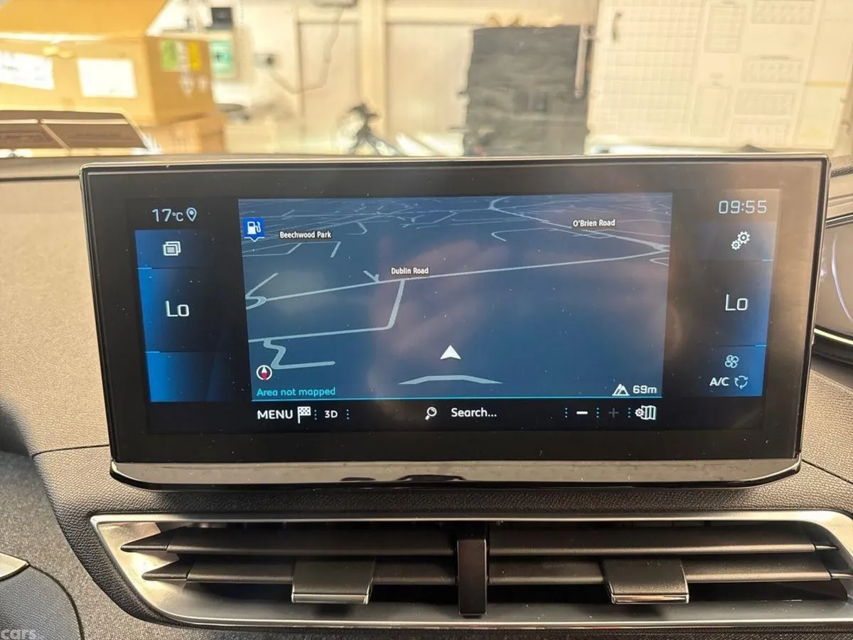 Peugeot 5008 MPV, Diesel, 2021, Grey