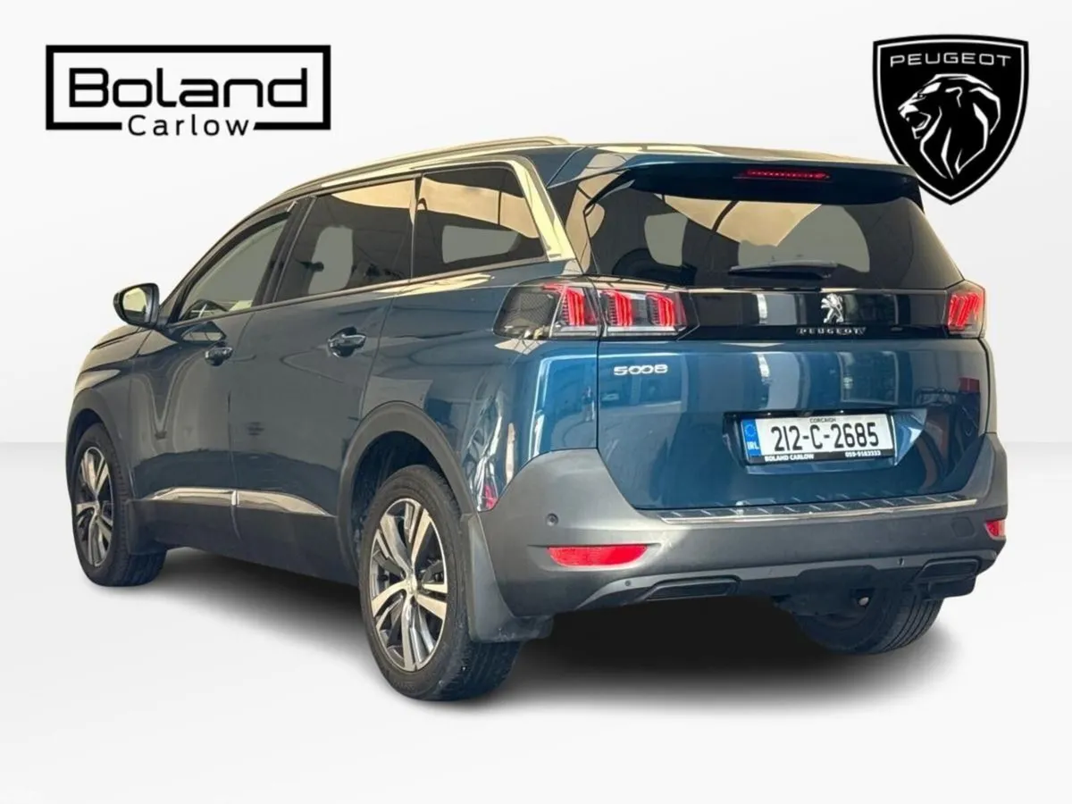 Peugeot 5008 MPV, Diesel, 2021, Blue
