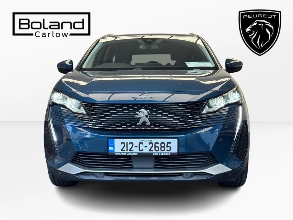 Peugeot 5008 MPV, Diesel, 2021, Blue