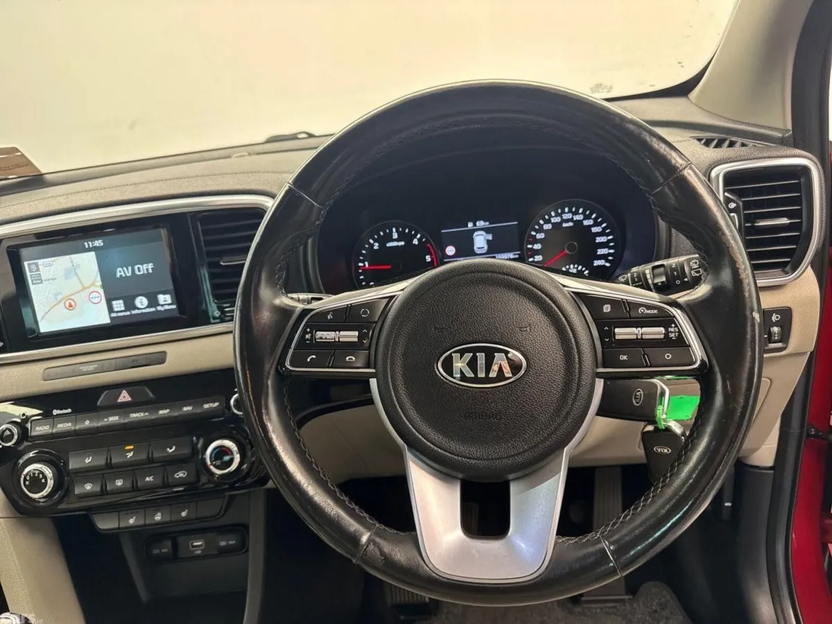 Kia Sportage SUV, Diesel Hybrid, 2020, Red