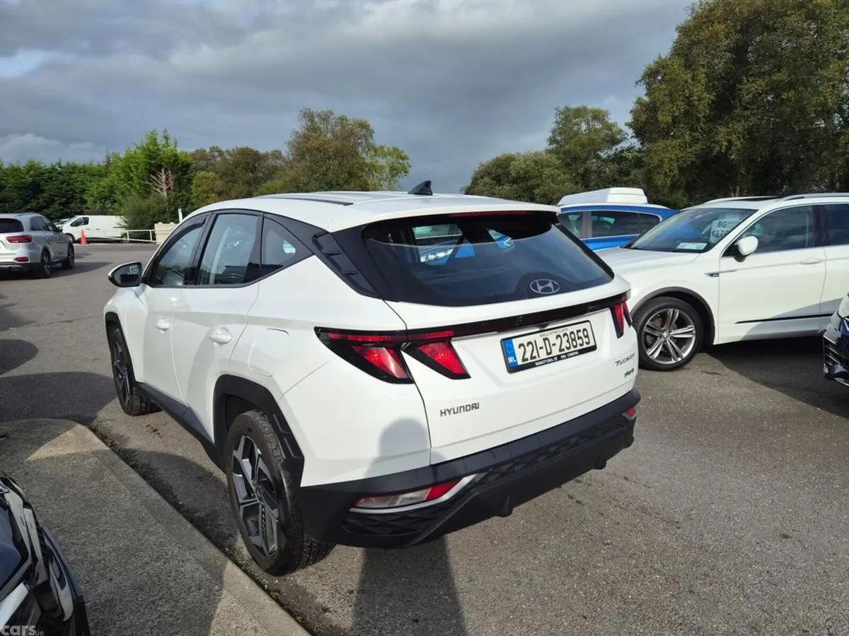 Hyundai Tucson MPV, Petrol Plug-in Hybrid, 2022, White