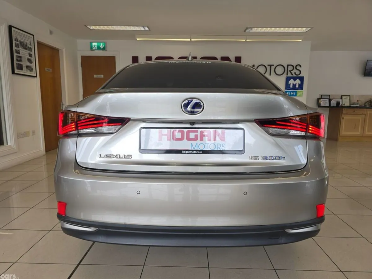 Lexus IS Saloon, Petrol Hybrid, 2019, Grey