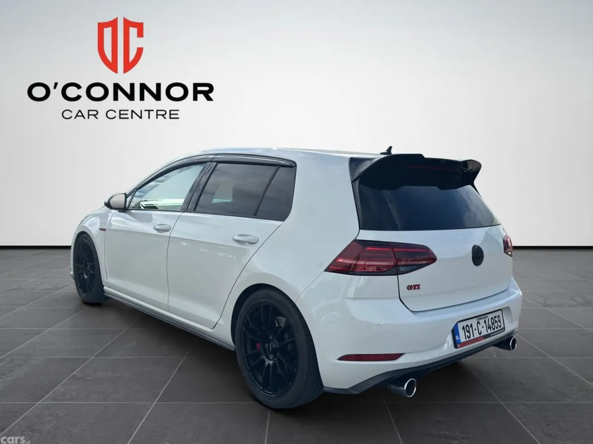 Volkswagen Golf Hatchback, Petrol, 2019, White