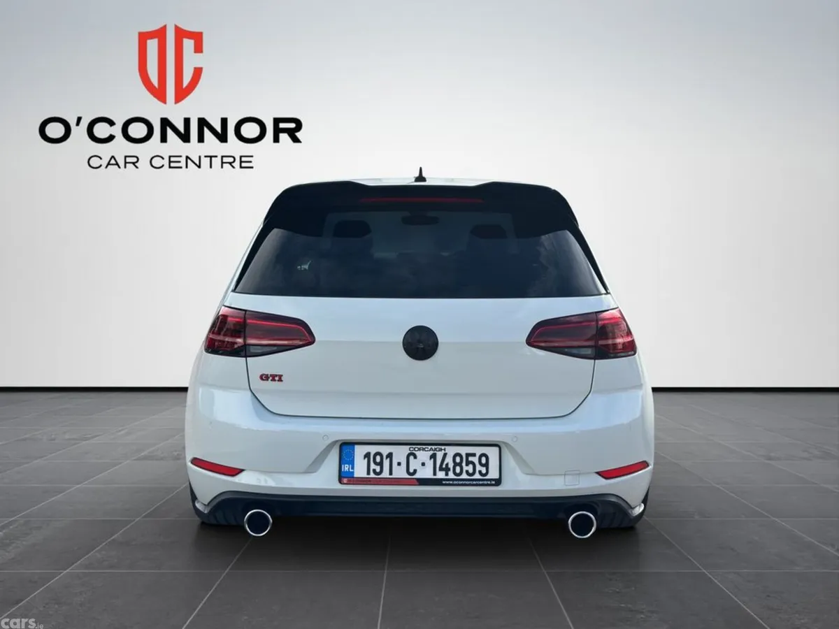 Volkswagen Golf Hatchback, Petrol, 2019, White