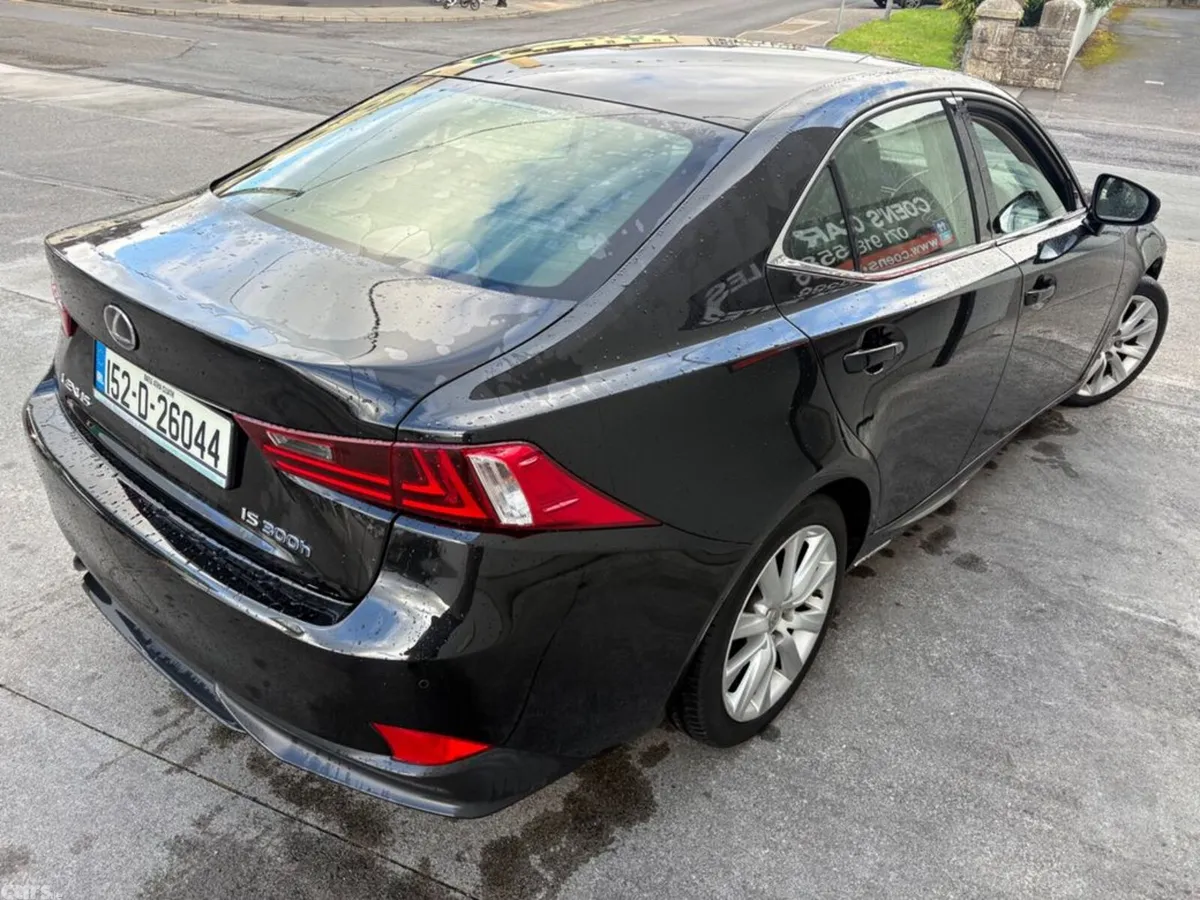 Lexus IS Saloon, Petrol Hybrid, 2015, Black
