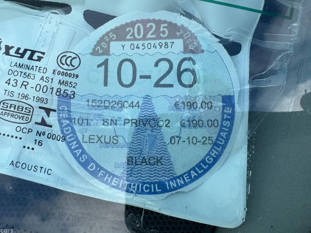 Lexus IS Saloon, Petrol Hybrid, 2015, Black