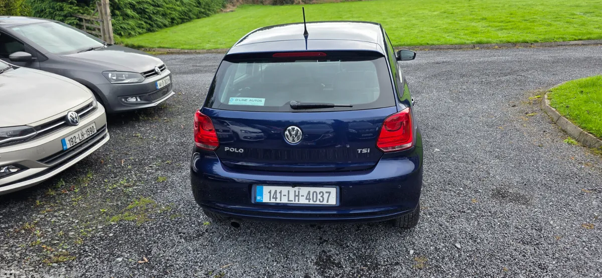 Volkswagen Polo Hatchback, Petrol, 2014, Blue