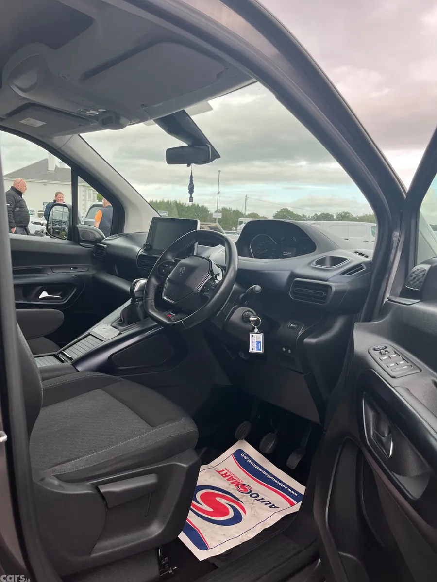 Peugeot Rifter MPV, Diesel, 2020, Grey