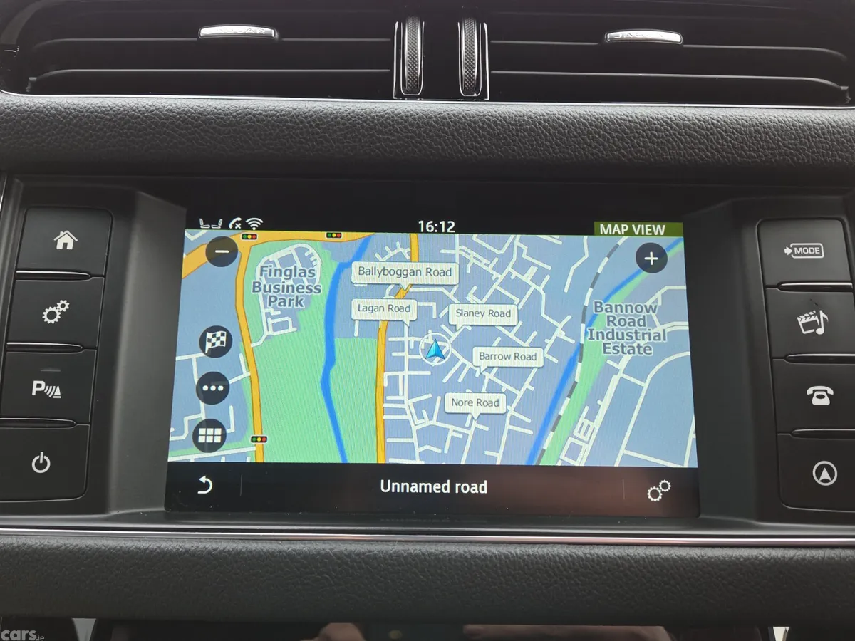 Jaguar XF Saloon, Diesel, 2016, Silver