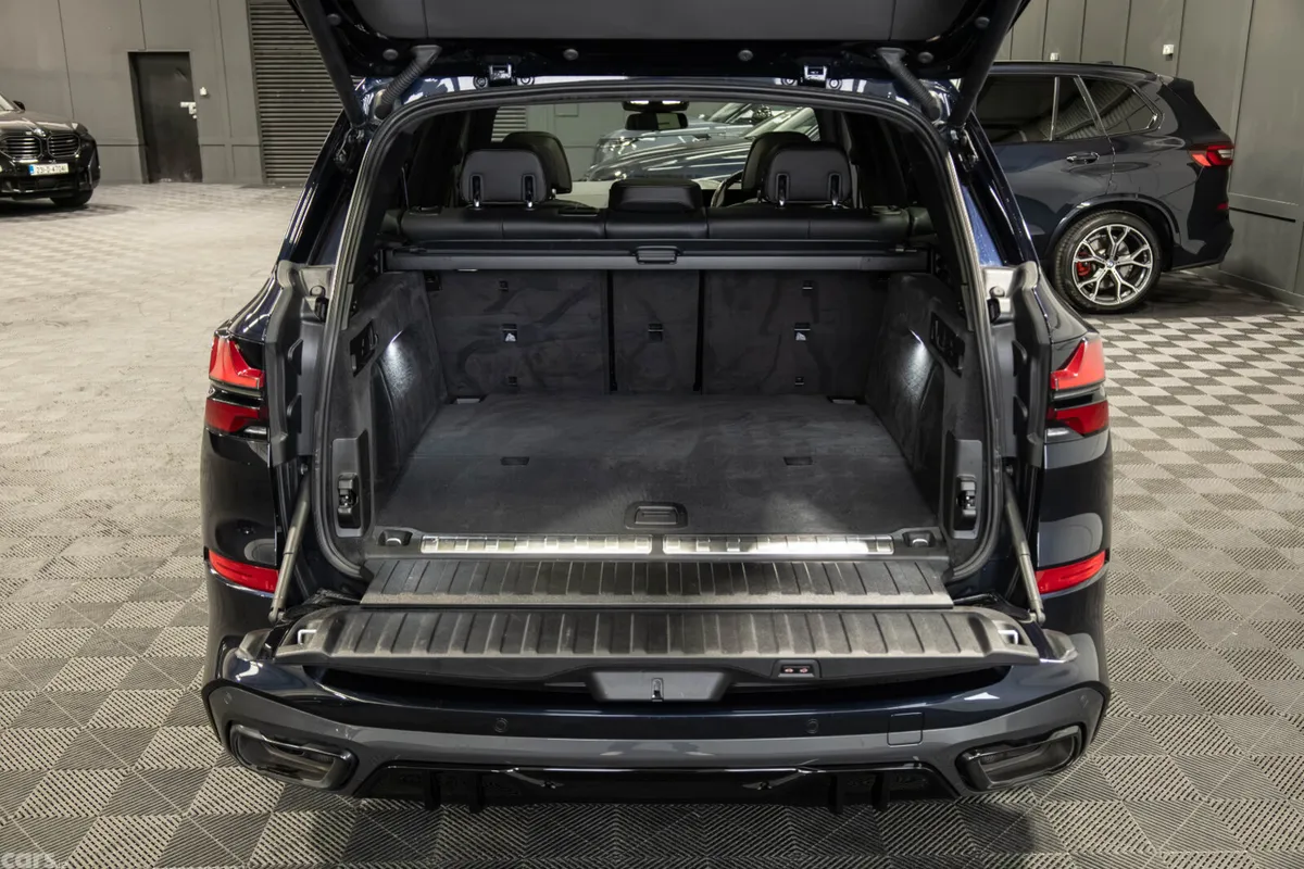 BMW X5 SUV, Petrol Plug-in Hybrid, 2023, Black