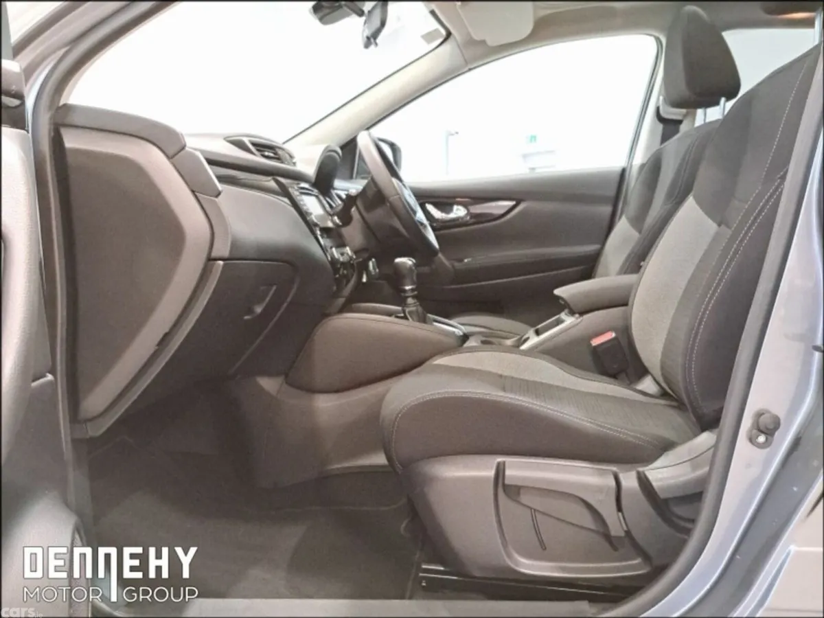 Nissan Qashqai MPV, Diesel, 2018, Grey
