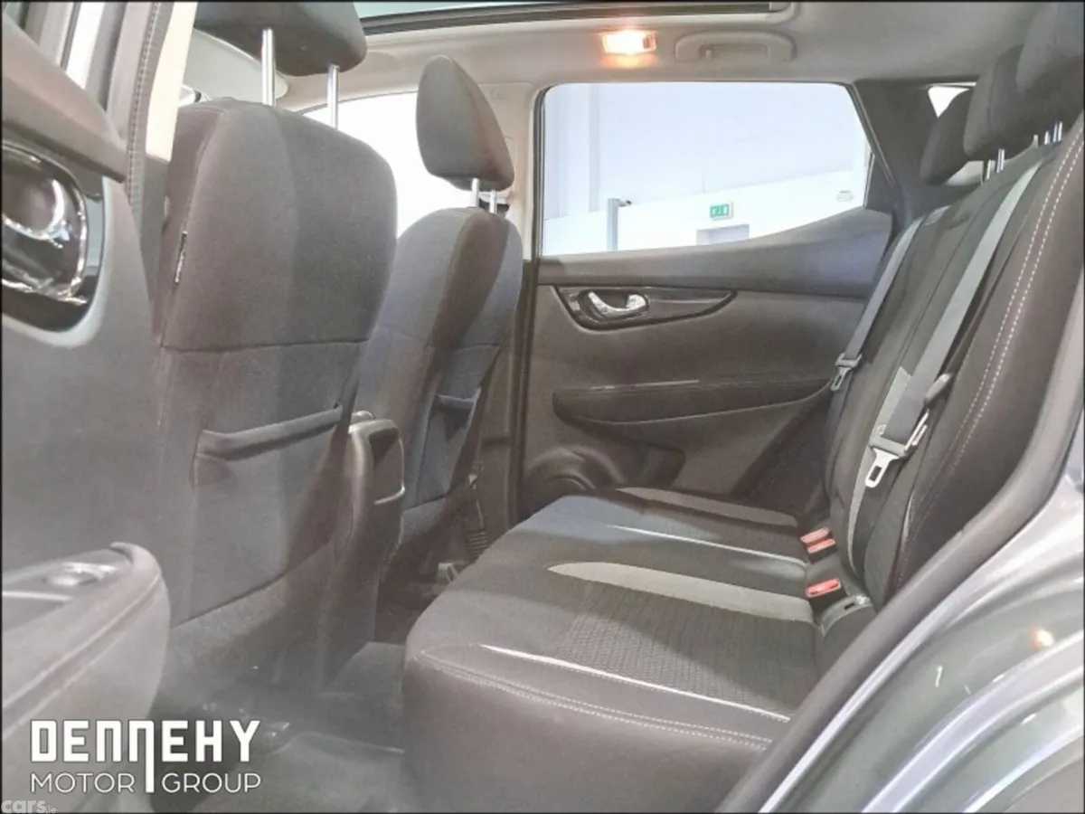 Nissan Qashqai MPV, Diesel, 2018, Grey