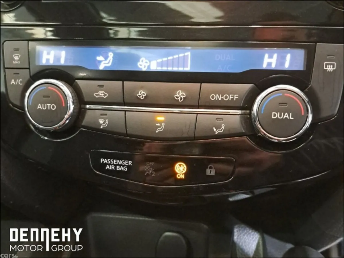 Nissan Qashqai MPV, Diesel, 2018, Grey