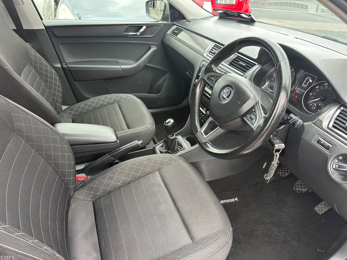 Skoda Rapid Hatchback, Diesel, 2017, Beige