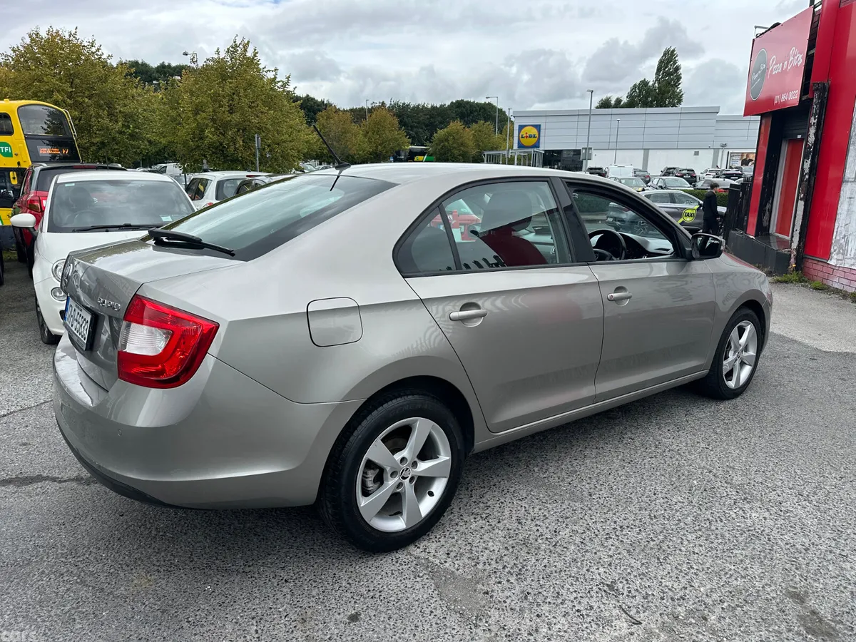 Skoda Rapid Hatchback, Diesel, 2017, Beige
