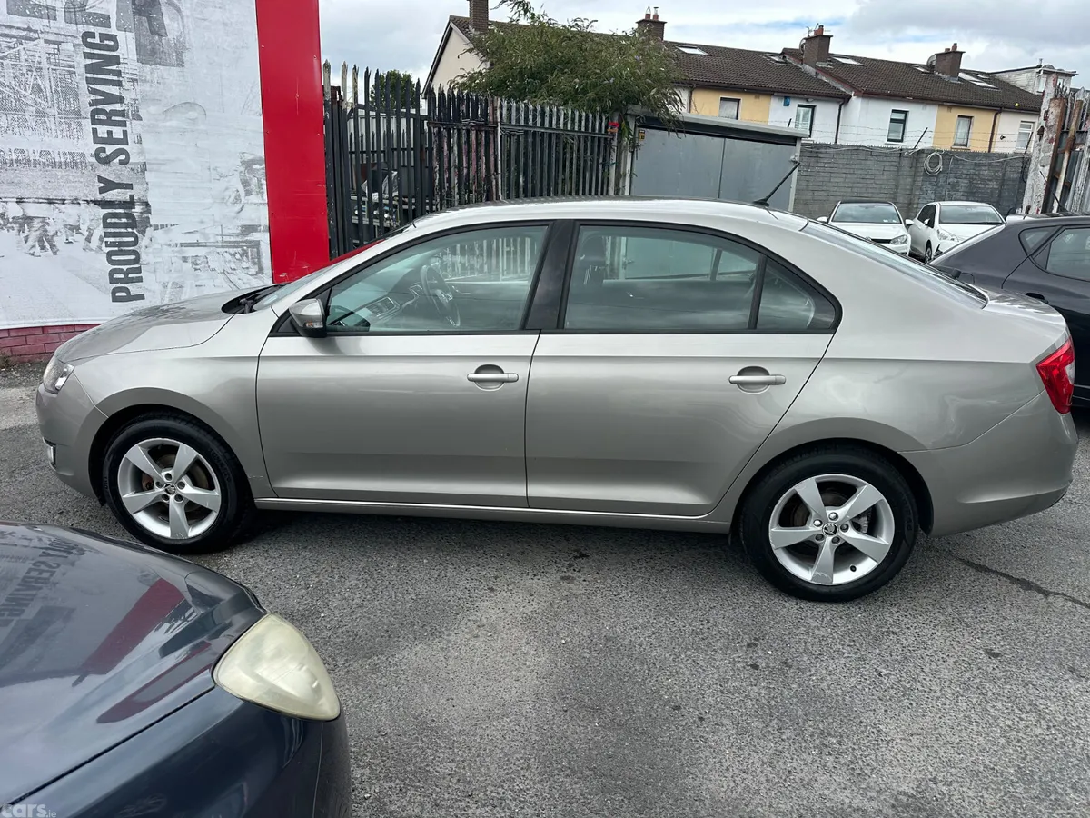 Skoda Rapid Hatchback, Diesel, 2017, Beige
