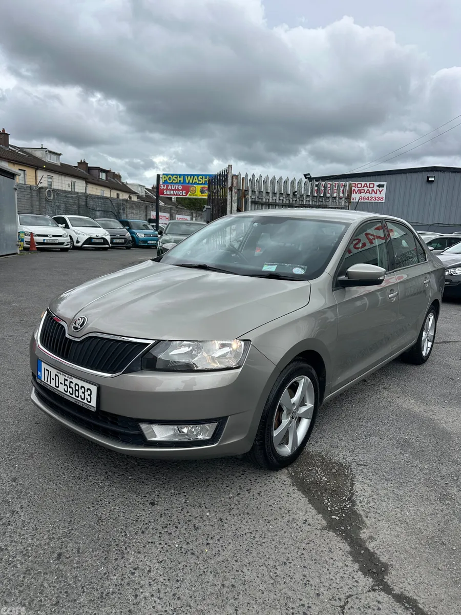 Skoda Rapid Hatchback, Diesel, 2017, Beige