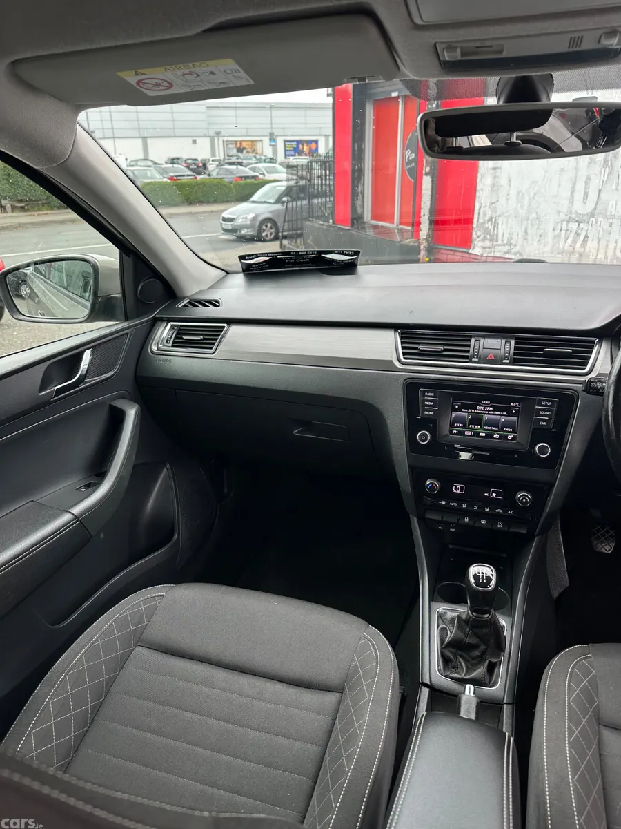 Skoda Rapid Hatchback, Diesel, 2017, Beige