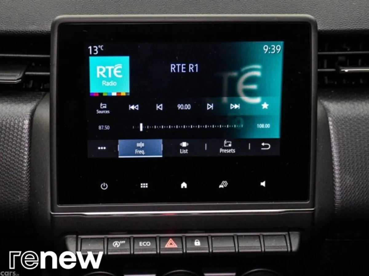 Renault Clio Hatchback, Petrol, 2022, Blue