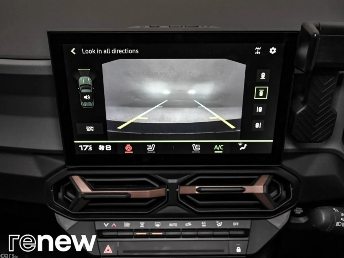Dacia Duster SUV, Petrol Hybrid, 2025, Grey