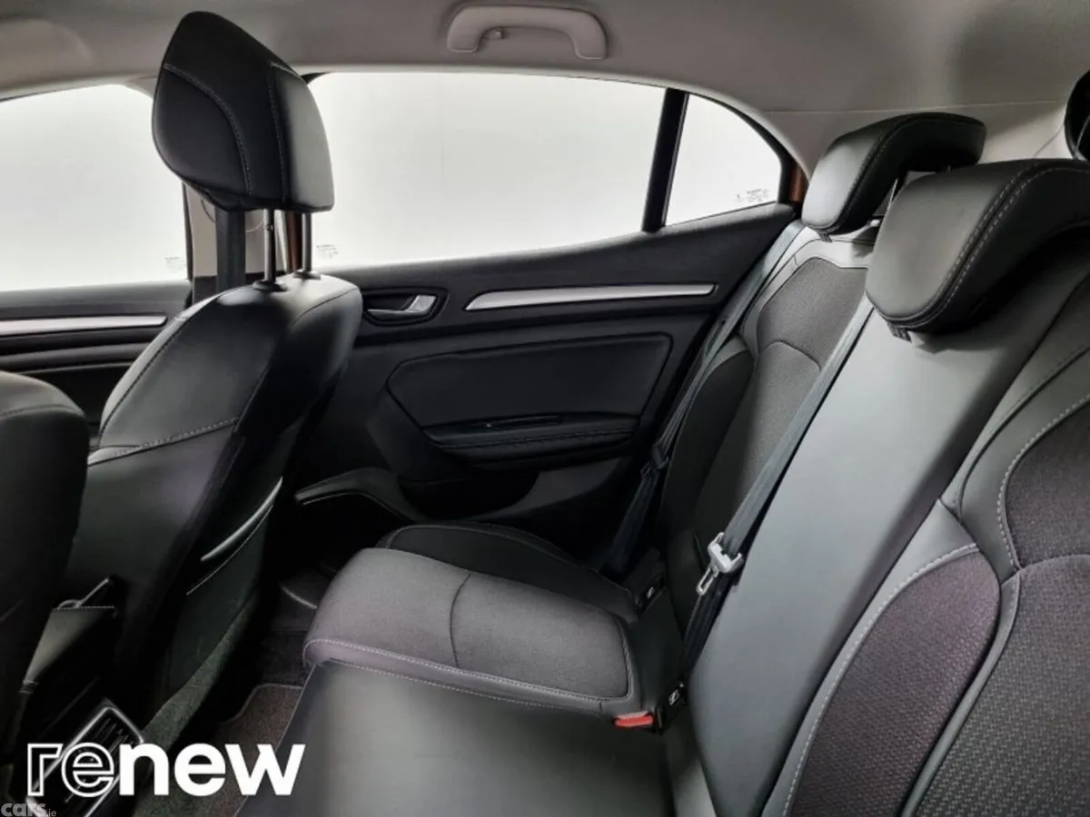 Renault Megane Estate, Diesel, 2021, Brown