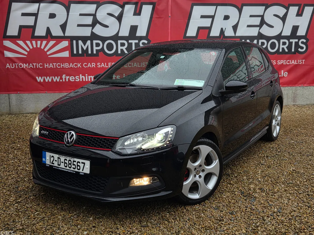 Volkswagen Polo Hatchback, Petrol, 2012, Black