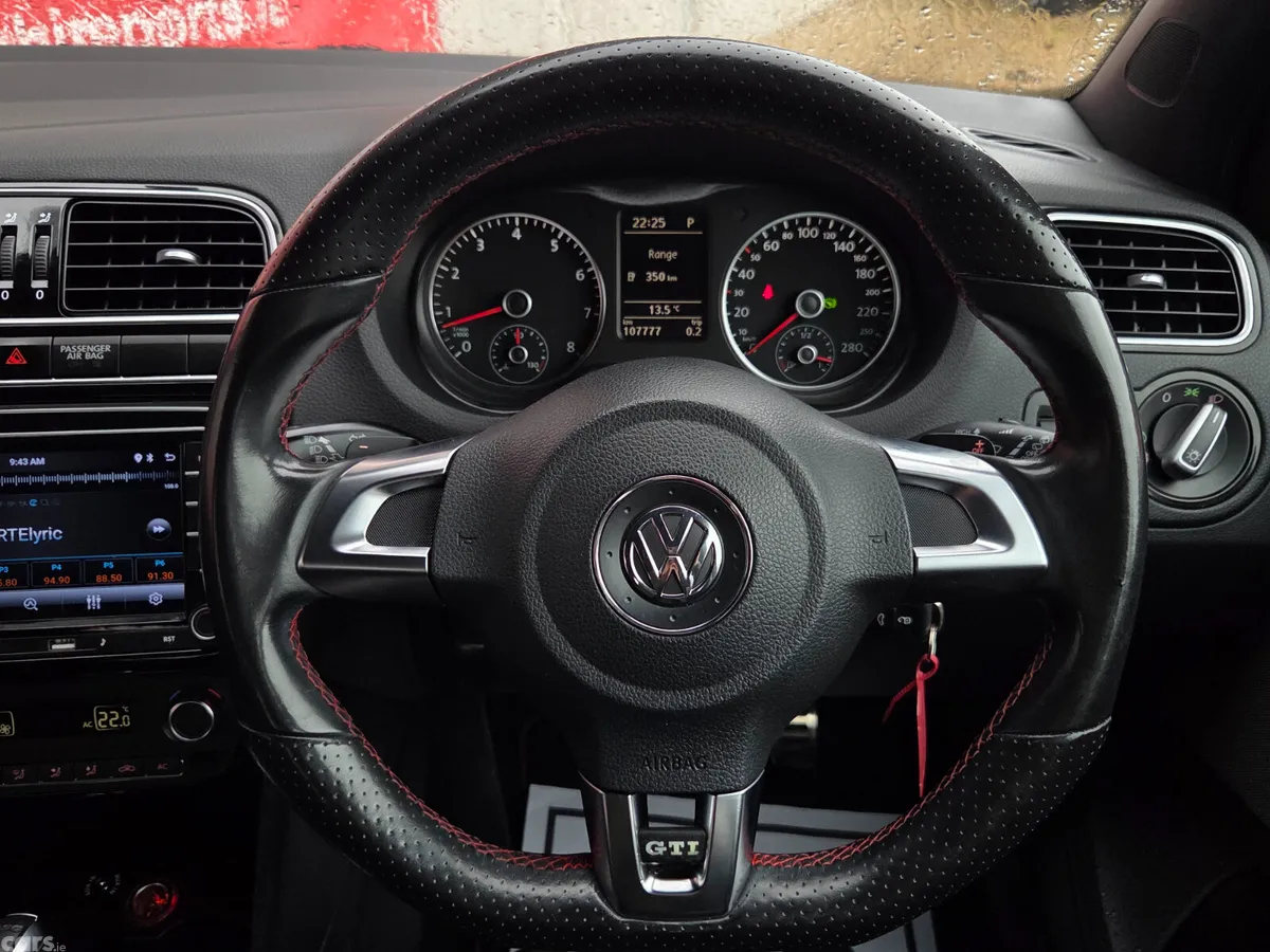 Volkswagen Polo Hatchback, Petrol, 2012, Black