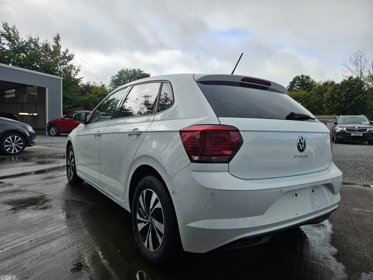 Volkswagen Polo Hatchback, Petrol, 2021, White