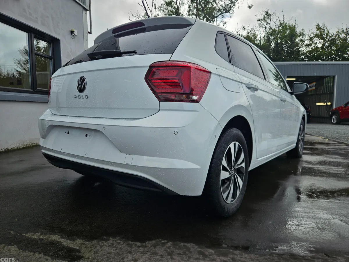 Volkswagen Polo Hatchback, Petrol, 2021, White