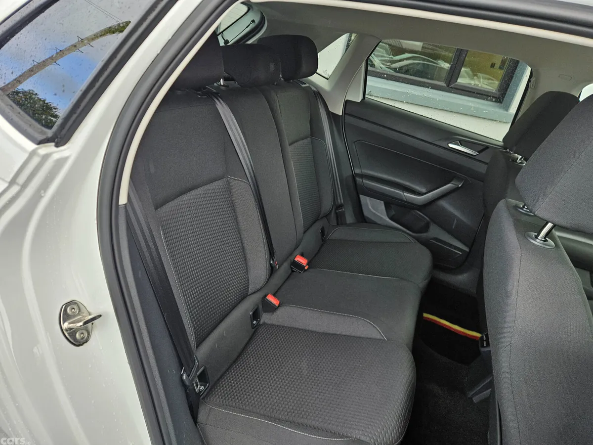 Volkswagen Polo Hatchback, Petrol, 2021, White